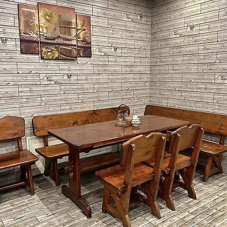 科拉尔酒店 切尔诺夫策 外观 照片
